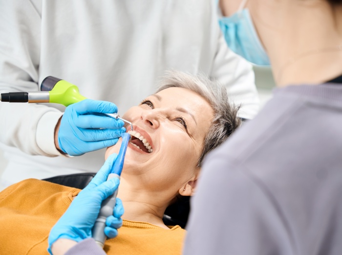 veritasdentalcare-dental-care-logo