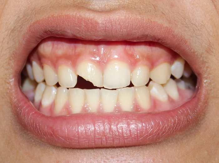 veritasdentalcare-dental-care-logo