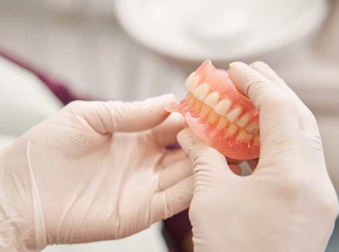 veritasdentalcare-dental-care-logo